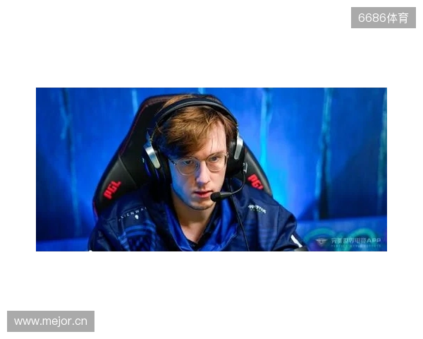 小道消息：Hellscream和SabeRLight-将加入VP战队